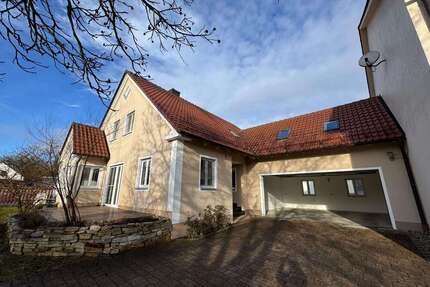 Haus zum Kaufen in Junkenhofen 689.000,00 € 160 m²