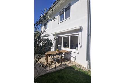 Moderne Doppelhaushälfte in ruhiger, zentraler Lage - Plüderhausen