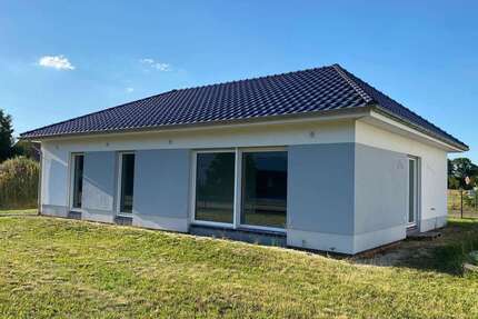 Haus zum Kaufen in Münchhausen 279.900,00 € 109 m²