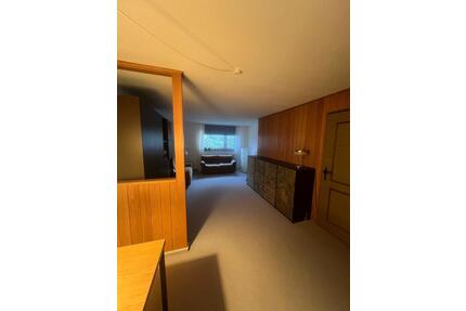 Voll möblierte Einligerwohnung - 950,00&nbsp;EUR Kaltmiete, ca.&nbsp; 55,00&nbsp;m&sup2; in Idstein (PLZ: 65510)