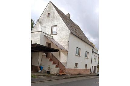 Zweifamilienhaus - 135.000,00&nbsp;EUR Kaufpreis, ca.&nbsp; 122,00&nbsp;m&sup2; in Pfeffelbach (PLZ: 66871)