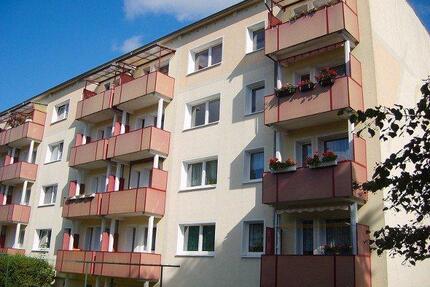 schöne 3 Raumwohnung in der Pestalozzistr. 26 in Demmin zu vermieten