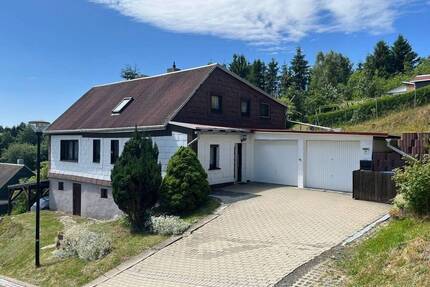 Deesbach Einfamilienhaus - 109.000,00&nbsp;EUR Kaufpreis, ca.&nbsp; 138,00&nbsp;m&sup2;&nbsp;Wohnfl&auml;che in Deesbach (PLZ: 98744)