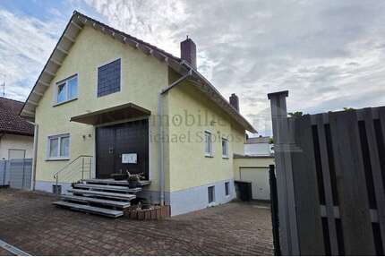Haus zum Kaufen in Lampertheim Hofheim 559.000,00 € 235 m² - Lampertheim / Hofheim