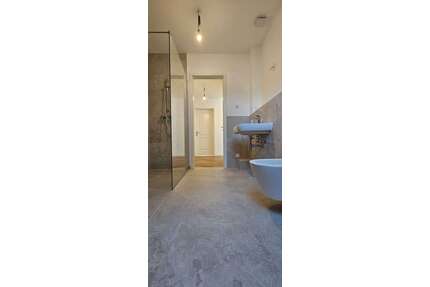 Wohnung zum Mieten in Berlin 1.669,84 € 76 m²