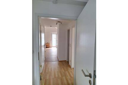 2,5 DG Wohnung NUR AN WOCHENENDHEIMFAHRER, befristet 1 Jahr - Allersberg Eismannsdorf