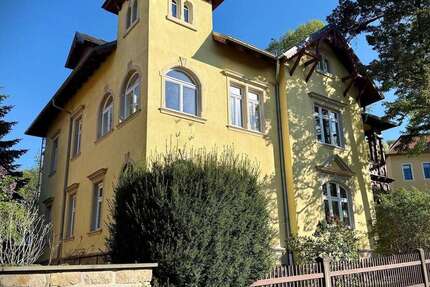 Haus zum Kaufen in Radebeul 1.200.000,00 € 361 m²
