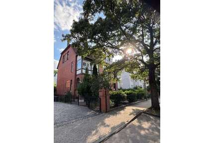 Haus zum Kaufen in Hameln 495.000,00 € 357 m²