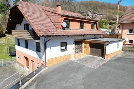 Haus zum Kaufen in Flörsbachtal 280.000,00 € 204 m²