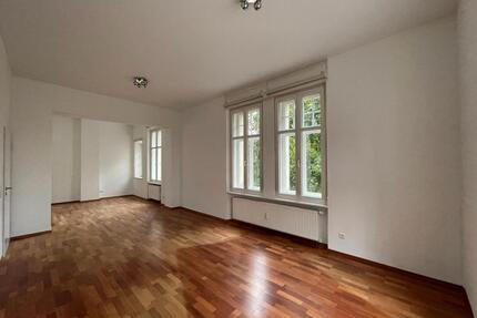 Lichtdurchflutete Wohnung im Einzelbaudenkmal, Bismarckviertel - Augsburg Antonsviertel