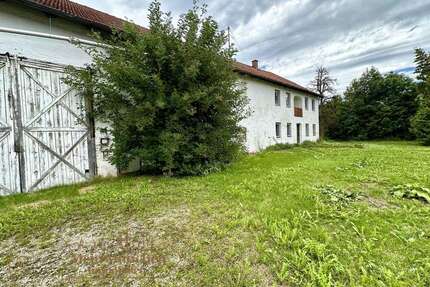 Haus zum Kaufen in Freising Achering 1.500.000,00 € 999 m² - Freising / Achering