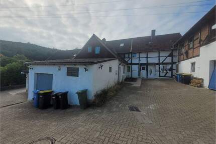 Doppelhaushälfte mit Garage und Garten in Irmenseul - Lamspringe-Irmenseul