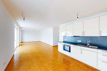 Platz für Familie, Arbeit & Freizeit – 4-Zimmer-Wohnung - Frankfurt am Main Niederrad