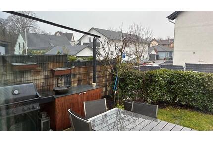 Reihenendhaus aus dem Jahr 2018 mit PV- Anlage - Rastatt