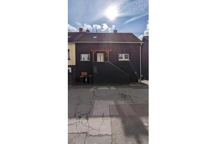 Einfamilienhaus - 229.001,00&nbsp;EUR Kaufpreis, ca.&nbsp; 95,00&nbsp;m&sup2; in Quierschied (PLZ: 66287)