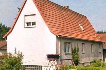 Einfamilienhaus mit Doppelgarage in Stelzenberg - Trippstadt
