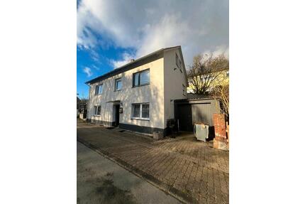 Haus von Privat zu verkaufen - 115.000,00&nbsp;EUR Kaufpreis, ca.&nbsp; 174,00&nbsp;m&sup2; in Willebadessen (PLZ: 34439)