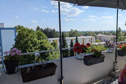 Wohnung zum Kaufen in Poing 379.000,00 € 88.8 m²