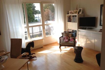 Schöne, helle 3 Zimmer Wohnung in Bogenhausen zu verkaufen - München