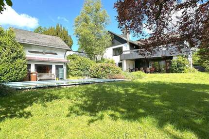 Traumhaftes Anwesen mit tollem Garten und Pool in bester Lage von Lüdenscheid zu verkaufen!!!