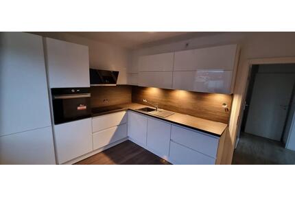 Maisonette Wohnung in Groß Schwülper, 182m2, Dachterrasse, Küche