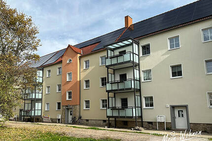 Gepflegte 3-Raumwohnung mit Balkon sucht Nachmieter! - Halle Lutherplatz