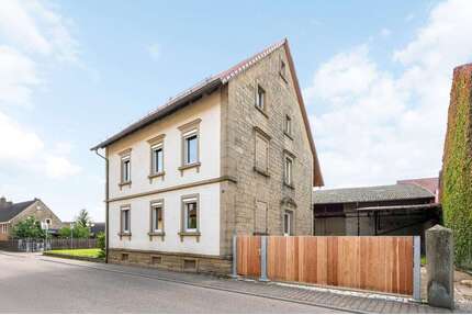 Haus zum Kaufen in Sulzfeld 365.000,00 € 146.5 m²