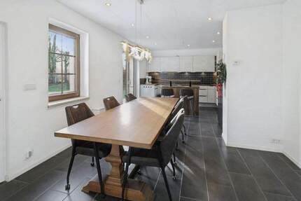 Ländliche Ruhe pur: Einfamilienhaus mit großem Garten und Nebengelass - Kublank