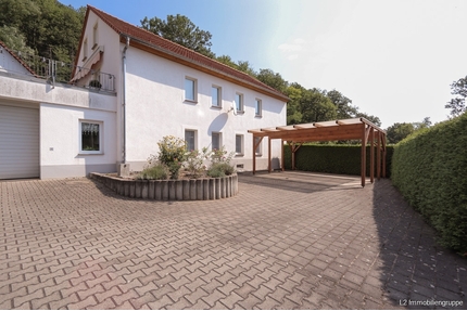 PROVISIONSFREI!! Großes Anwesen mit Wohnen, Gewerbe, Schwimmbad und eigenem Wald in Meißen