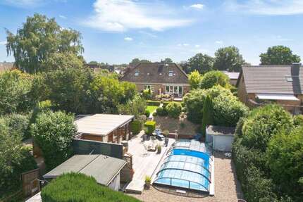 Haus zum Kaufen in Heiligenstedtenerkamp 599.000,00 € 173 m²