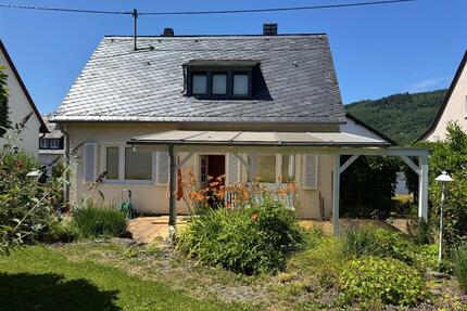 Renoviertes Einfamilienhaus mit Garten & Terrasse in Bullay