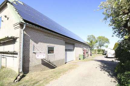 Haus zum Kaufen in Martensrade 570.000,00 € 269.19 m²