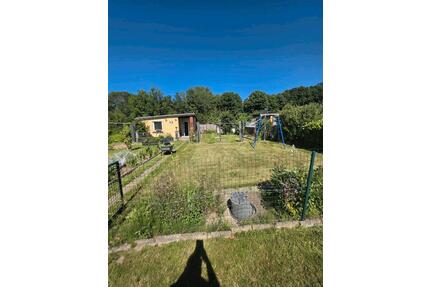 Gemütlicher Kleingarten - 3.700,00&nbsp;EUR Kaltmiete, ca.&nbsp; 0,00&nbsp;m&sup2; in Papendorf (PLZ: 18059)