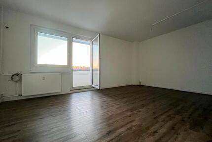 Ein Raum, viele Möglichkeiten - 250,00&nbsp;EUR Kaltmiete, ca.&nbsp; 34,90&nbsp;m&sup2; in Chemnitz (PLZ: 09119) Kapellenberg