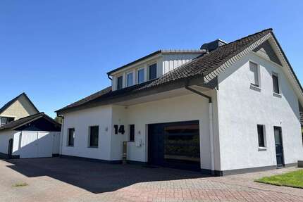Haus zum Kaufen in Osterholz-Scharmbeck 450.000,00 € 182 m²