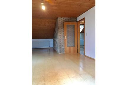 Dachgeschosswohnung - 139.000,00&nbsp;EUR Kaufpreis, ca.&nbsp; 70,00&nbsp;m&sup2; in Bielefeld (PLZ: 33729) Heepen