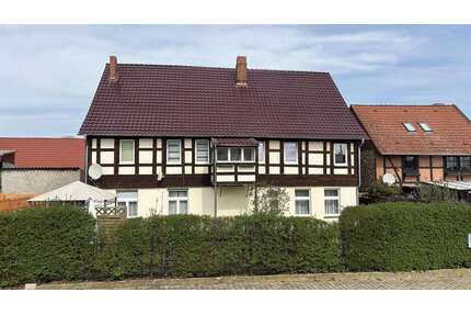Haus zum Kaufen in Emersleben 80.000,00 € 240 m²