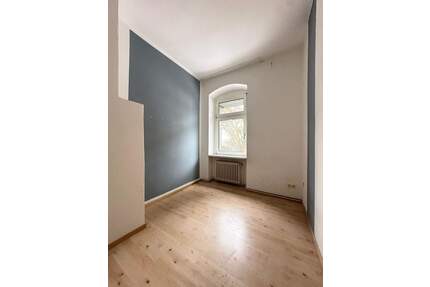 Bezugsfreie, helle 2-Zi.-Wohnung im EG mit großem Garten in einem schönen Altbau in Reinickendorf! - Berlin