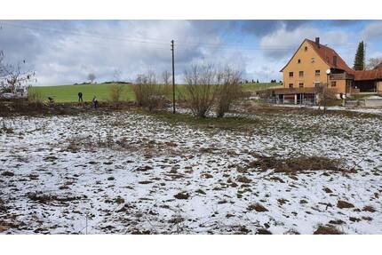 Großes, idyllisches Grundstück - 249.750,00&nbsp;EUR Kaufpreis, ca.&nbsp; 0,00&nbsp;m&sup2; in Niedereschach-Schabenhausen (PLZ: 78078)