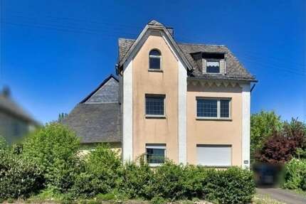 Haus zum Kaufen in Gondershausen 119.000,00 € 163 m²