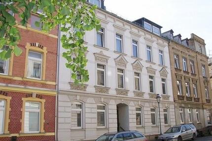 Helle 2- Raum-Wohnung mit Balkon und EBK - Reichenbach im Vogtland
