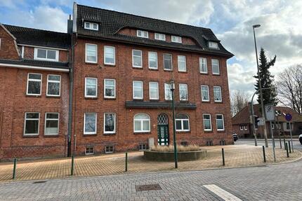 Schöne 3 Zimmer Wohnung im Zentrum mit Lifta - Rendsburg