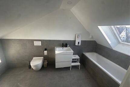 Schöne 2-Zimmer-Dachgeschosswohnung zu verkaufen - Göppingen Faurndau