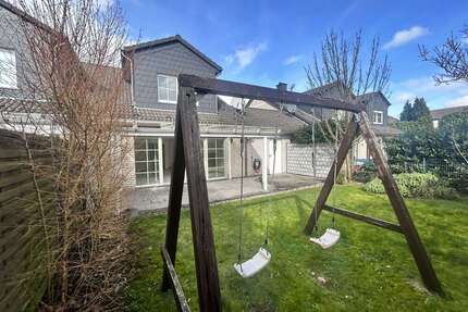 Haus zum Mieten in Köln Zündorf 2.070,00 € 148 m²