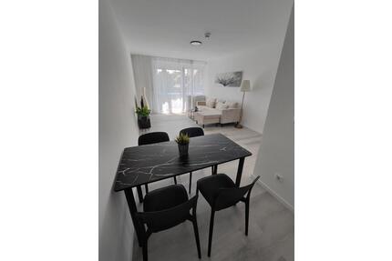 Moderne, voll möblierte Wohnung mit Balkon in Top-Lage - Nürnberg Langwasser
