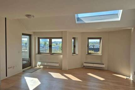 Wohnung zum Kaufen in Wiesbaden 598.000,00 € 140 m²