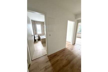 Wohnung zum Mieten in Wuppertal 600,00 € 68 m²