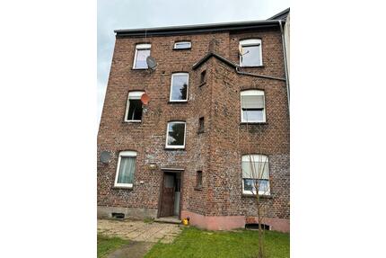 Dachgeschosswohnung in Duisburg Hochheide zu vermieten