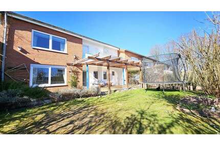 Haus zum Kaufen in Sarstedt 320.000,00 € 135 m²