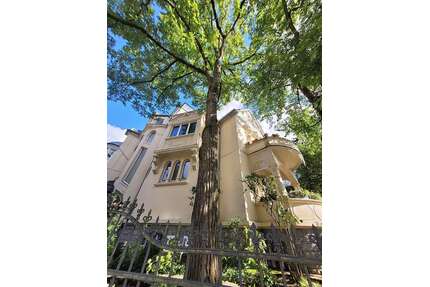 Wohnung zum Mieten in Wiesbaden 2.100,00 € 140 m²